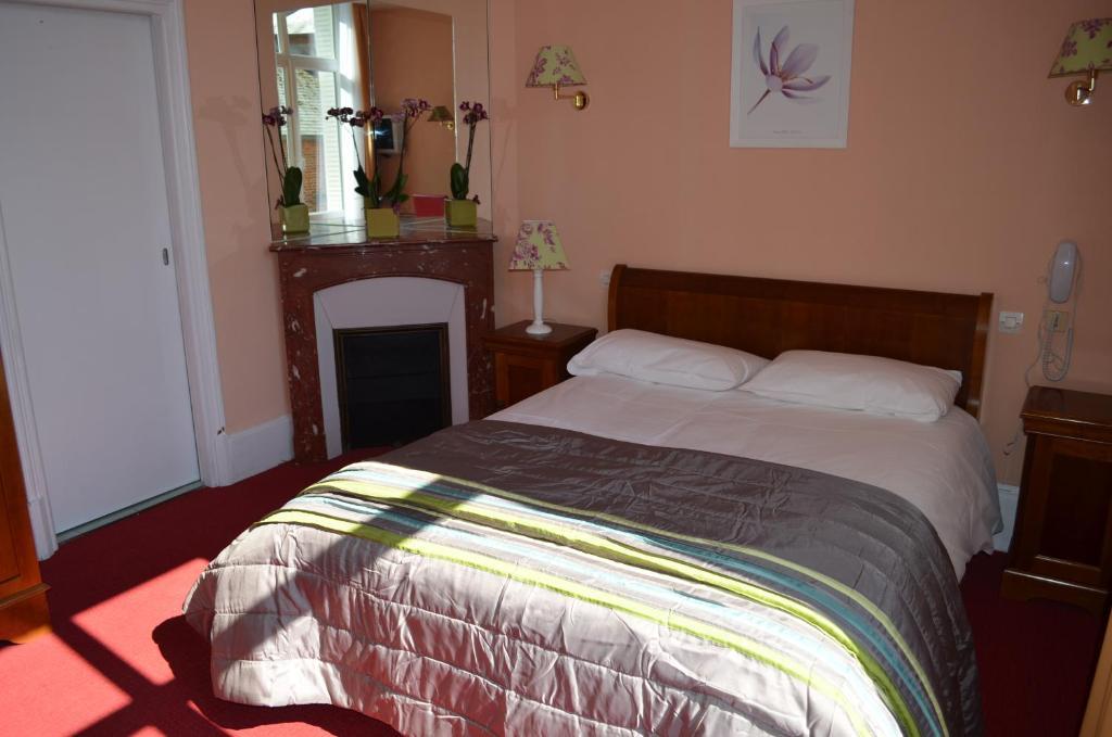 Hotel Le Beau Site Gien Ngoại thất bức ảnh