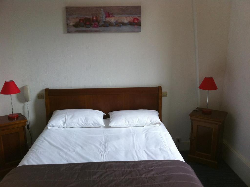 Hotel Le Beau Site Gien Phòng bức ảnh
